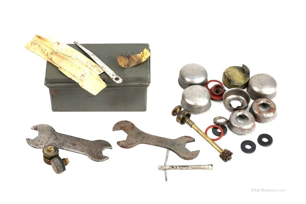 WW2 British Accessory Tin