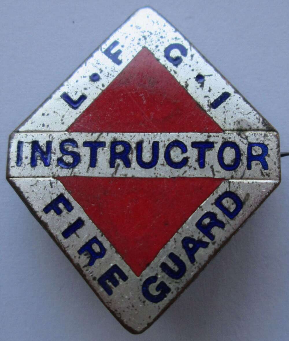 WWII PERIOD LOCALLY TRAINED FIRE GUARD INSTRUCTOR'S PIN BADGE