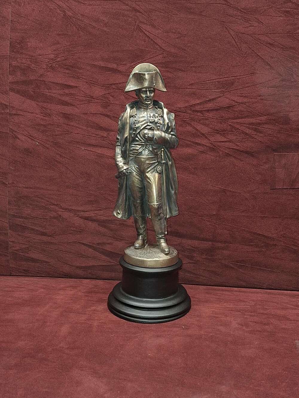 Napoleon Bonaparte statuette collectible Military figurine