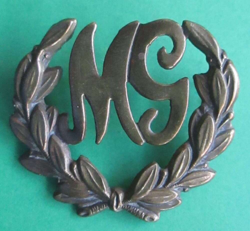 MACHINE GUNNER TRADE PROFICIENCY BADGE