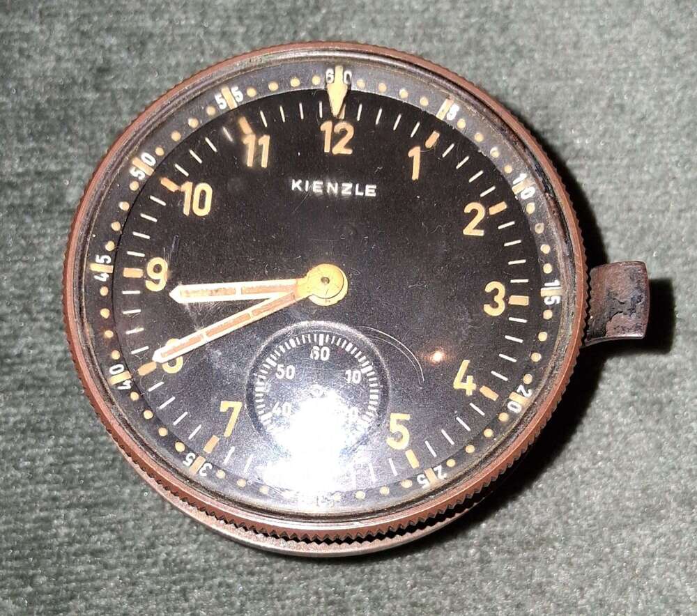 An early WWII Geraman Kienzle working aircraft clock