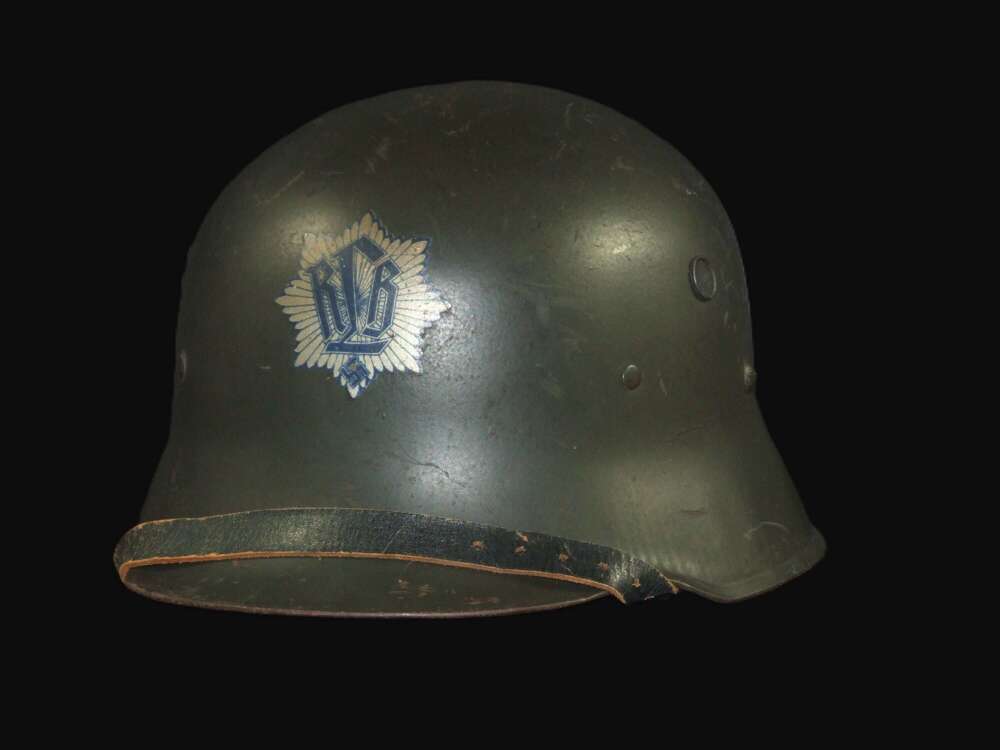 Early Reichsluftschutzbund &ndash; M34 Helmet