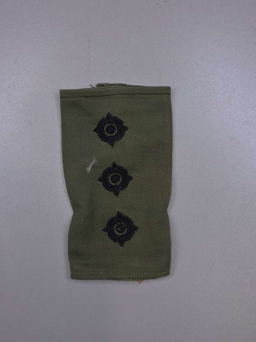 Rhodesian Army Captain Rank Slip-On &ndash; Bush War Period
