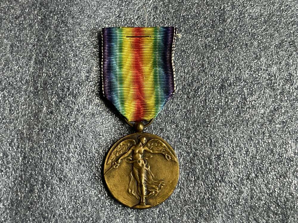 30) Excellent Original WW1 Belgian Military Issue Victory Medal & Ribbon