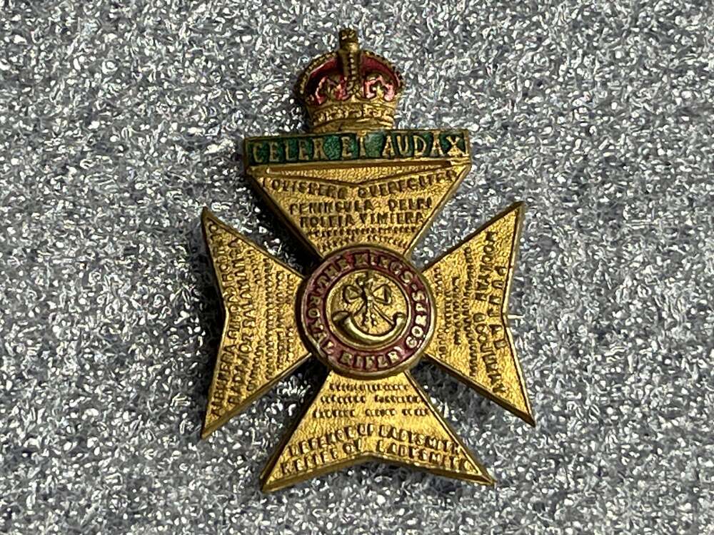 48) Lovely Original WW1 WW2 Kings Royal Rifle Corps Sweetheart Brooch