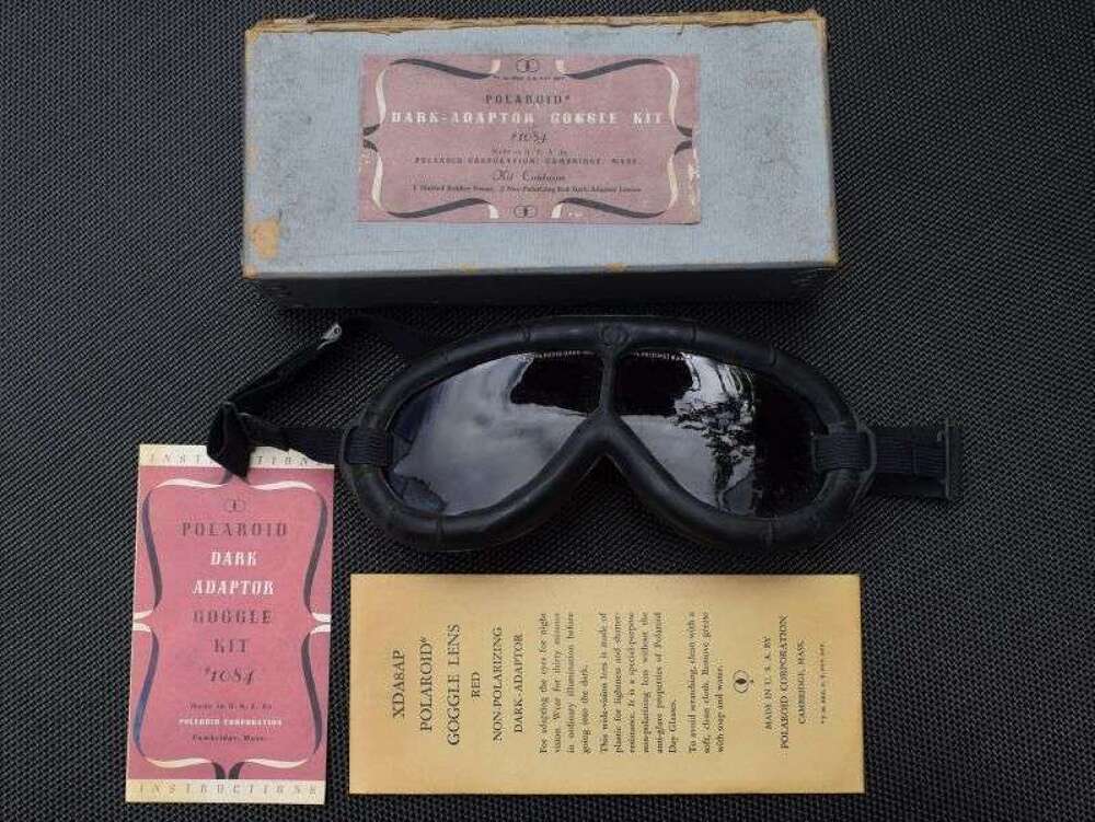20) Boxed Original WW2 US Dark-Adaptor Goggle Kit 1084 & Polaroid Goggles 1060