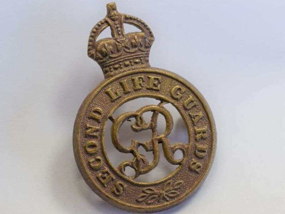 27 Original WW1 2nd Life Guards Brass Cap Badge
