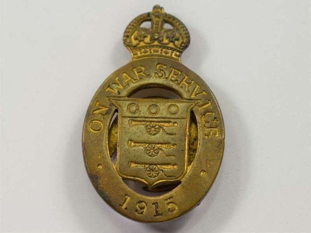 25) Nice Original WW1 On War Service 1915 Lapel Badge Mappin & Webb Ltd