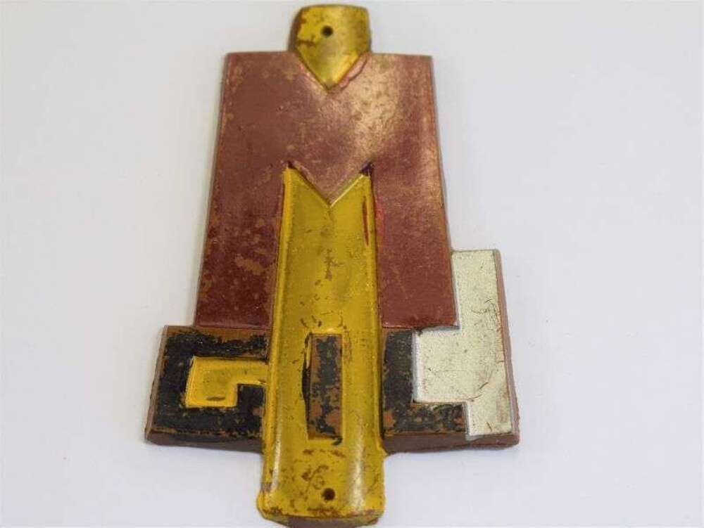 B62) Original WW2 Fascist Italian Gil Youth Badge Bakelite Sleeve Badge
