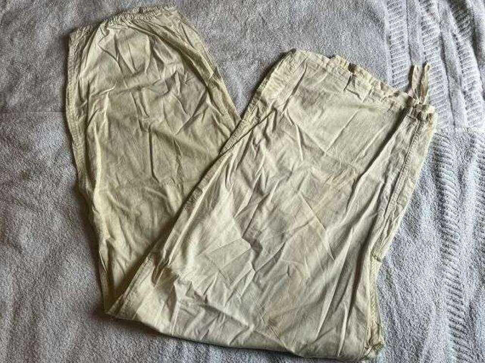 64) Good Original WW2 British Army & US Lightweight Snow Camo Over Trousers Dated 1943