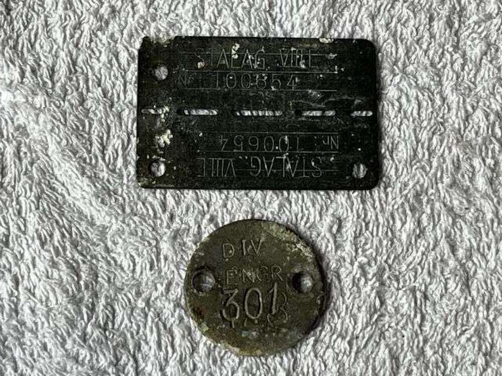 58) Nice Original Wartime German Dog Tag For Allied POWs Nr 100654 Stalag VIII E & Other