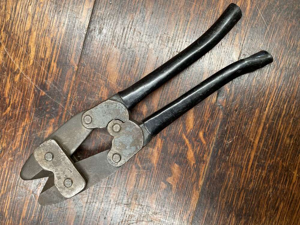 WWII British Small Wire Cutters Dated 1945